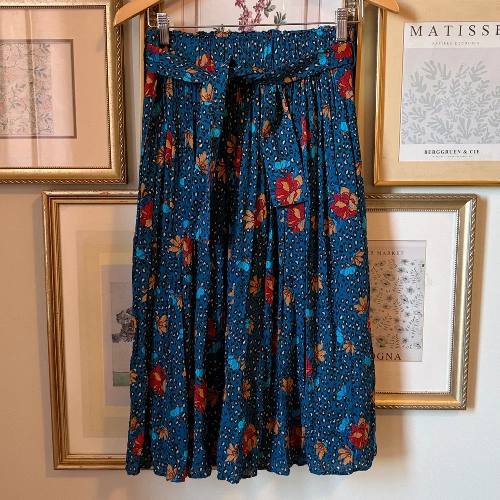 Sezane Navy Floral Midi Skirt with Red and Orange Blossoms - Picture 2 of 7